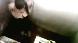 ছিঁড়ে যাওয়া প্যান্ ...