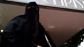 বিশাল তরমুজ সেক্স চু ...