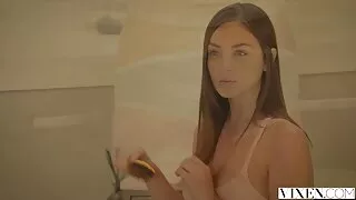 জুগি বেব চার্লি রোজ  ...