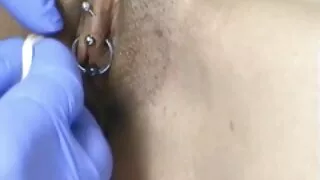 স্পোর্টি শ্যামাঙ্গিণ ...