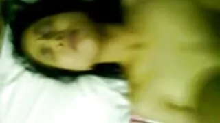 নির্লজ্জ স্বর্ণকেশী  ...